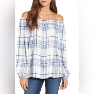 Two by Vince Camuto Cottagecore Off Shoulder Plaid
Rayon Long Sleeve Top